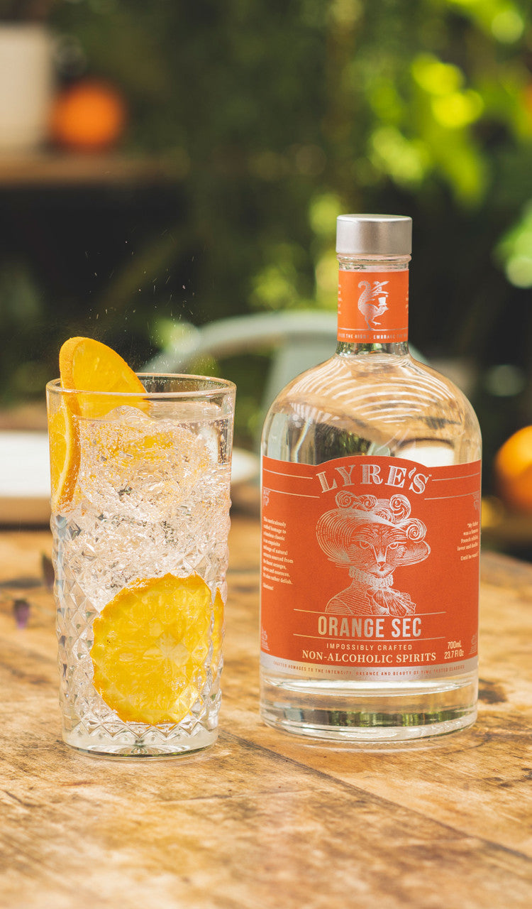 Alcoholvrij Triple Sec & Tonic Mocktail-recept